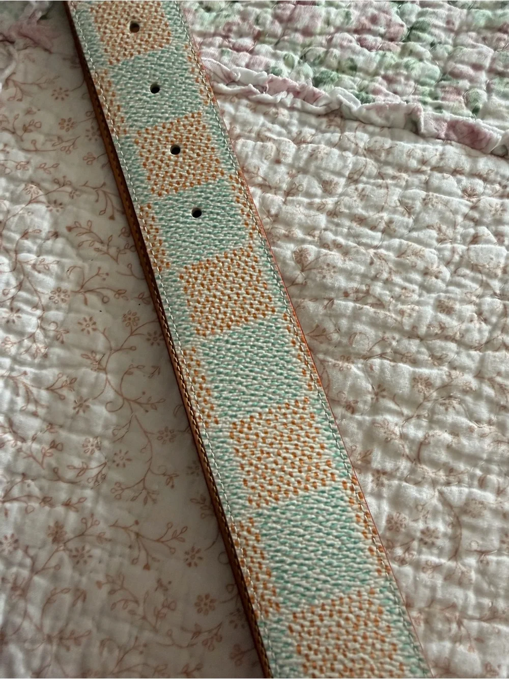 Limited edition* Men’s Louis Vuitton Reversible Belt